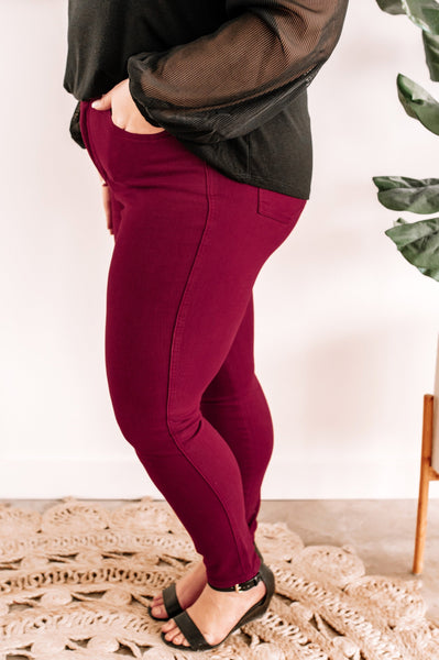 12.18 Tummy Control Skinny Fit Judy Blue Jeans In Garnet