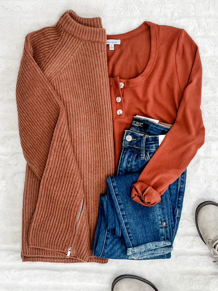 Button Front Long Sleeve Knit Henley In Pumpkin Spice