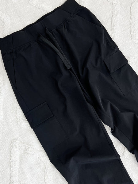 High Waisted Jogger Pants With Pockets In Black