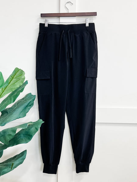 High Waisted Jogger Pants With Pockets In Black