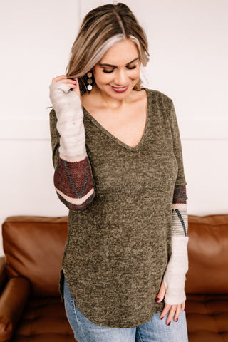 OUTLET - Quick To Change Aztec sleeve Top - Large
