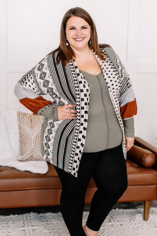 OUTLET - Sensing A Pattern Aztec Cardigan - Large