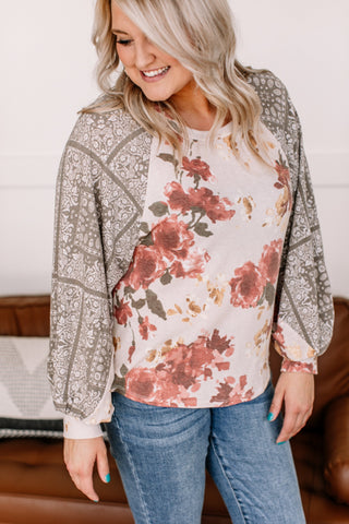 OUTLET - Hey, Damask In Olive Taupe Florals - Large