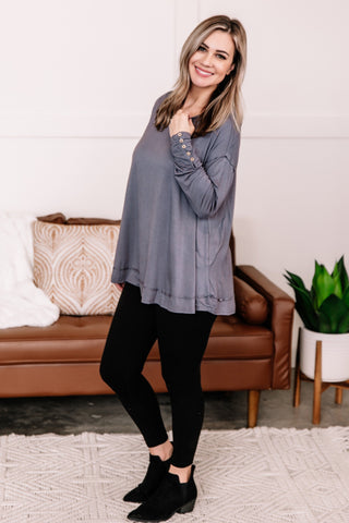 OUTLET - Calm Before The Storm Top In Titanium - Medium